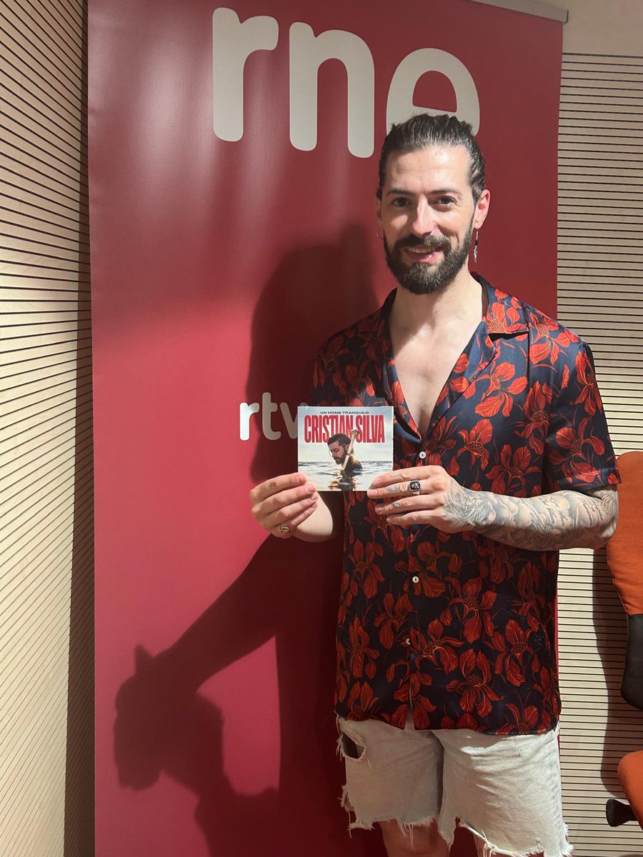 🎶 UN HOME TRANQUILO | O gaiteiro, acordeonista e percusionista Cristian Silva ten un novo álbum. Coñecémolo da súa man a partir das 13:40

👉 En <a href="/rne/">Radio Nacional</a>  rtve.es/play/audios/pr…