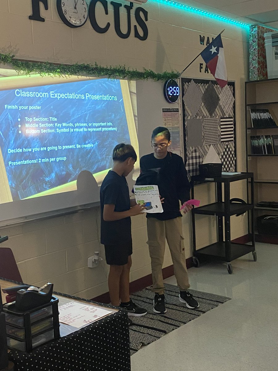 Denise Larson tweet media