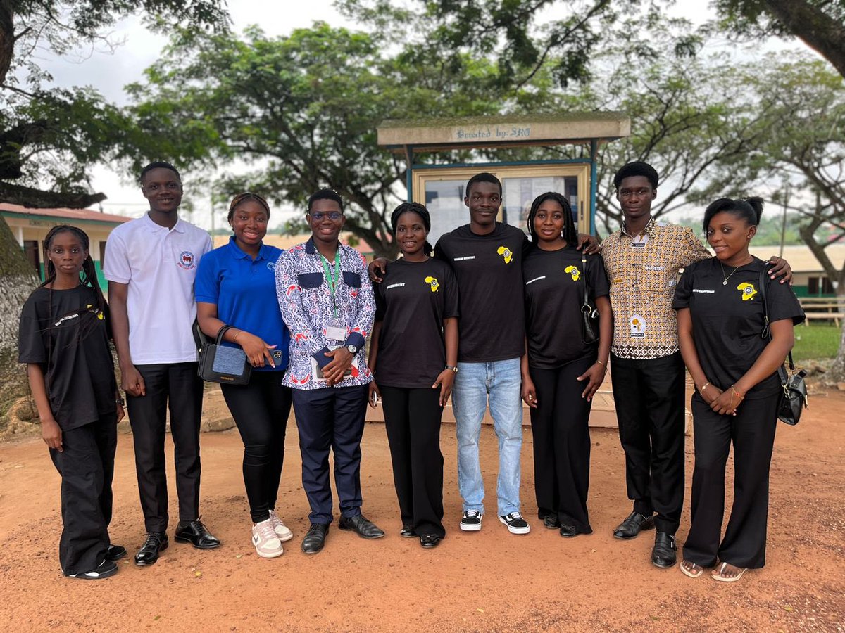 watsuptek's tweet photo. Africa Hall together with some college reps engaged pre-tertiary students, guiding them on programs offered at the University, cut-off points, course alignment, and scholarship opportunities all to motivate them to aim higher in academia.

#WatsuptekReport https://t.co/IDqQwXRltA