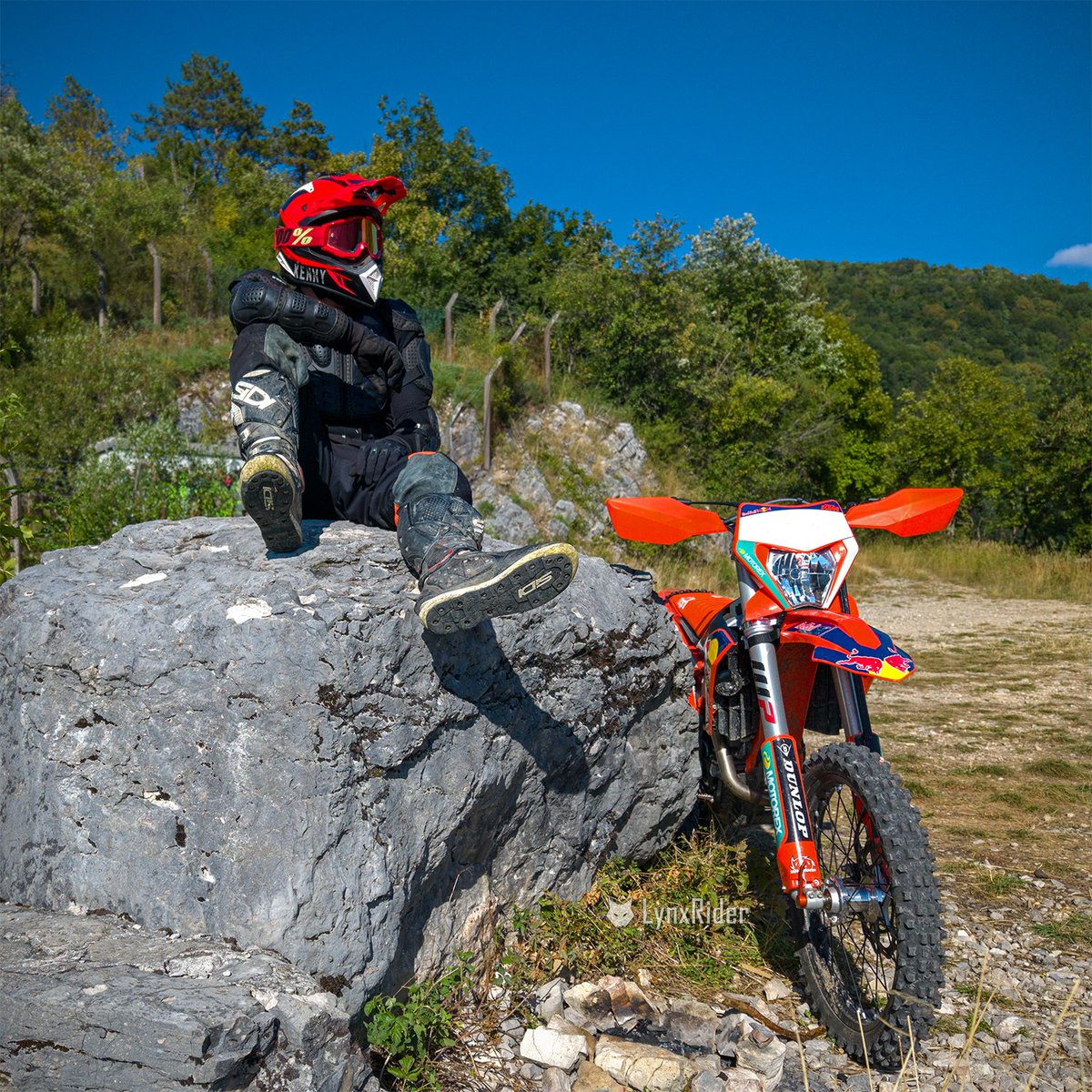 14/08/2025 - Feels free

#ktm #ktm350excf #ktmexc #ktmfamily #ktmlove #bikelife #bikerboy #bikers #dirtbike #dirtbikelife #enduro #endurobike #endurolife #gear #gearfun #motorbikelife #motorcycle #readytorace