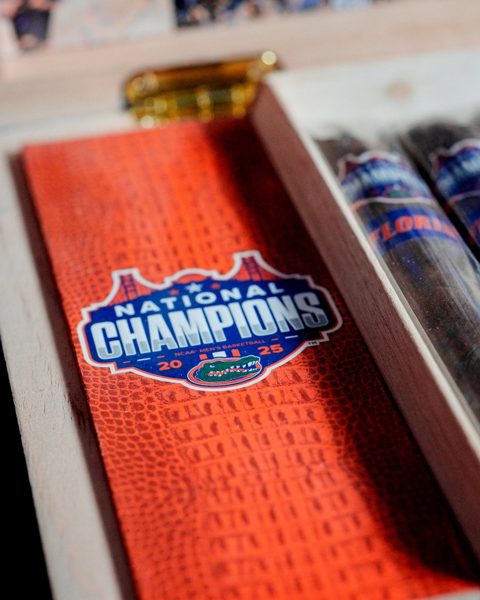 GatorsMBK's tweet photo. Special year, special box. Grab yours to celebrate the 🏆 before they're all gone!
🔗 https://t.co/TkYp9PC1Jk

#GoGators | @BocockBros https://t.co/3VeZGAoR7L