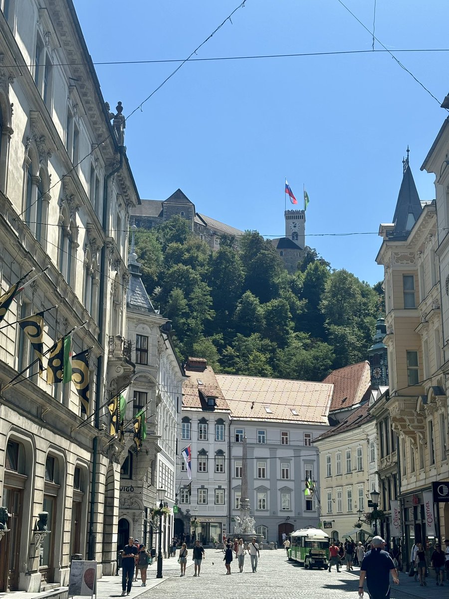 Rae_marg_'s tweet photo. Ljubljana along the river and up to the castle https://t.co/784TPAb5Fm