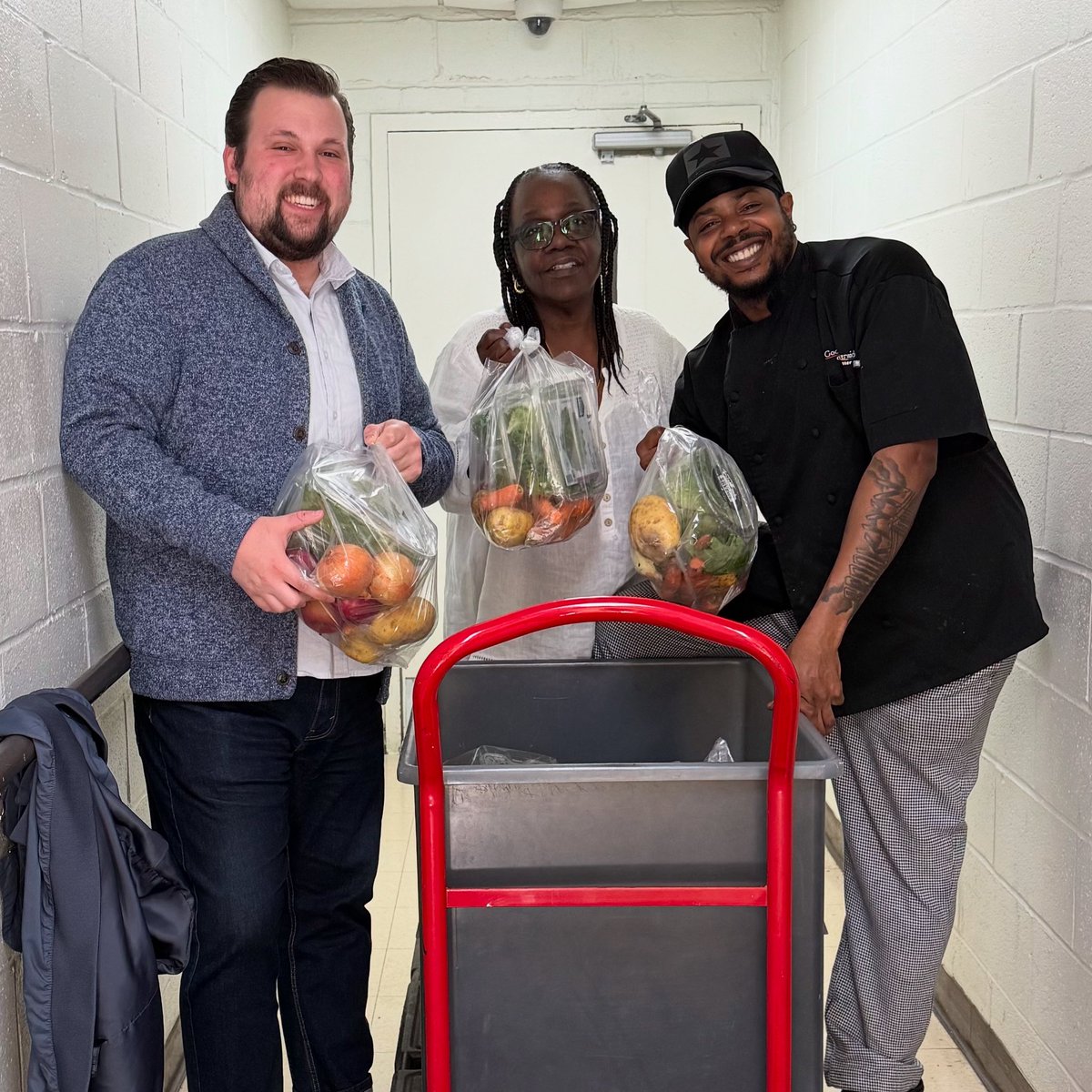 Gregory Kirsopp (@gregoryjkirsopp) on Twitter photo I was glad to donate bags of fresh produce 🥦🍅🥕 for our seniors at <a href="/GoddardRiv/">Goddard Riverside #JustPay</a>!
Access to healthy food is essential, and our older neighbors deserve nothing less. I’m thankful for the work Goddard Riverside does to support our community and I'm proud to support these efforts. I was glad to donate bags of fresh produce 🥦🍅🥕 for our seniors at <a href="/GoddardRiv/">Goddard Riverside #JustPay</a>!
Access to healthy food is essential, and our older neighbors deserve nothing less. I’m thankful for the work Goddard Riverside does to support our community and I'm proud to support these efforts.