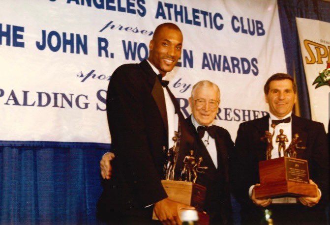 John R. Wooden Award tweet media