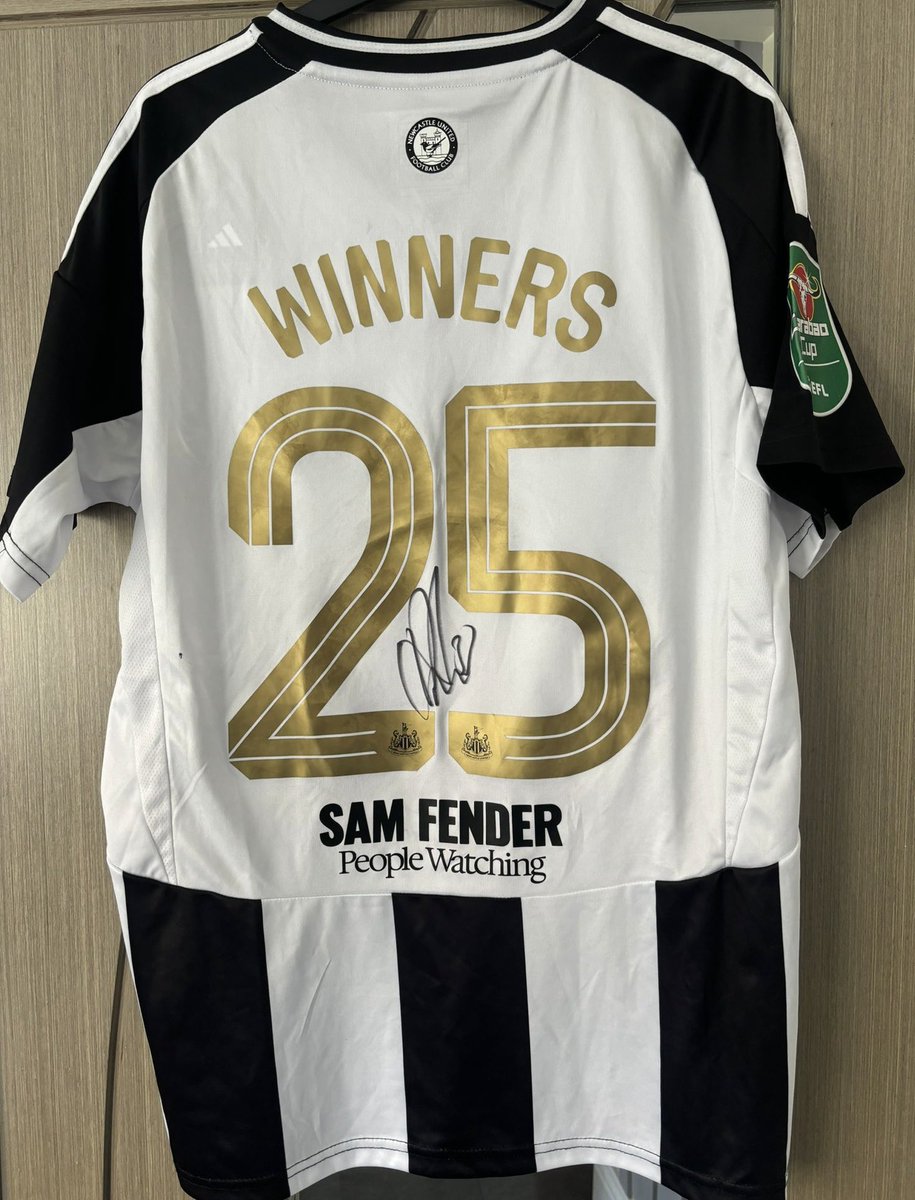 𝗠𝗼𝘂𝘁𝗵 𝗼𝗳 𝘁𝗵𝗲 𝗧𝘆𝗻𝗲 #NUFC (@toonmouthtyne) on Twitter photo 🎉 COMPETITION TIME! 🎉
If Joelinton, Tonali or Bruno score the first goal of the game v Villa on Saturday, one lucky winner will take home this SIGNED Dan Burn WINNERS 25 #NUFC shirt!
To ENTER:
1) RETWEET this tweet
2) Follow <a href="/ToonMouthTyne/">𝗠𝗼𝘂𝘁𝗵 𝗼𝗳 𝘁𝗵𝗲 𝗧𝘆𝗻𝗲 #NUFC</a> and <a href="/_ROMemorabilia_/">RO Sport Memorabilia</a>
GOOD LUCK! 🎉 COMPETITION TIME! 🎉
If Joelinton, Tonali or Bruno score the first goal of the game v Villa on Saturday, one lucky winner will take home this SIGNED Dan Burn WINNERS 25 #NUFC shirt!
To ENTER:
1) RETWEET this tweet
2) Follow <a href="/ToonMouthTyne/">𝗠𝗼𝘂𝘁𝗵 𝗼𝗳 𝘁𝗵𝗲 𝗧𝘆𝗻𝗲 #NUFC</a> and <a href="/_ROMemorabilia_/">RO Sport Memorabilia</a>
GOOD LUCK!