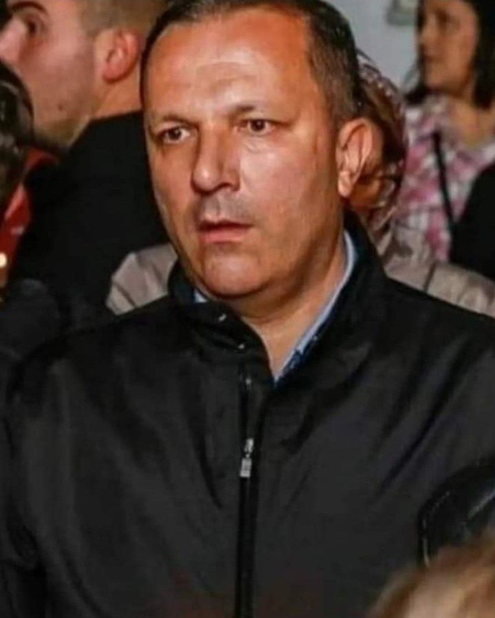 Највалканиот Министер за Внатрешни работи! 
Почна со Диво Насеље и 27ми Април, кариерата ја градеше со МЕНАЏИРАЊЕ на НАРКО кланови, со криумчарење на нафта, ф-ка за марихуана, Испитен Центар, издаде МК пасоши на најопасните Балкански НАРКО кланови!
<a href="/mvr_javnost/">Министерство за внатрешни работи</a> #AНБ #ЈО 
#Апси 📢