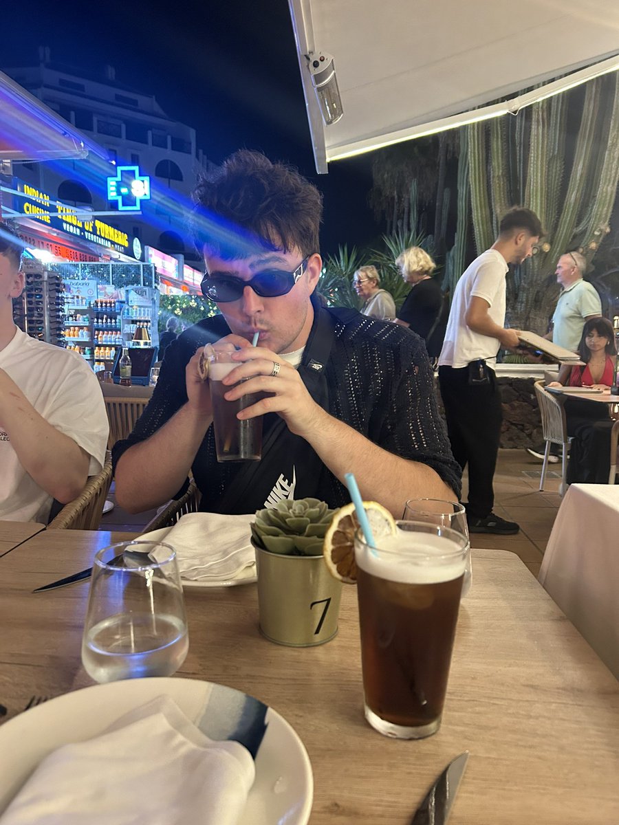 Chimpers tweet media