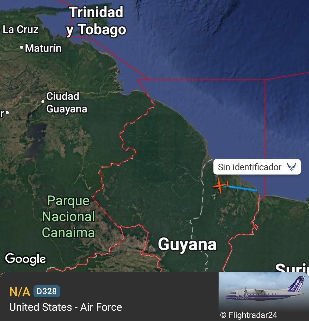 DIFUNDELOYA's tweet photo. 🚨 ¡ÚLTIMA HORA VENEZUELA! 🚨🇻🇪

Fuerza Aérea de Operaciones Especiales 🇺🇸  sobrevoló al Este del Esequibo 🇻🇪.

Avión de transporte táctico utilizado por la Fuerza Aérea de los Estados Unidos (USAF) para el transporte de personal y carga de operaciones especiales. https://t.co/CUOCA7TPYI