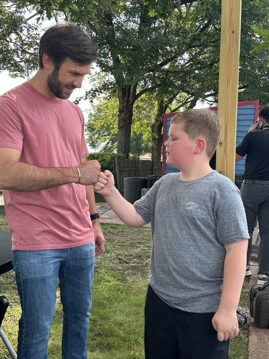 RichmondRaceway's tweet photo. We’re feeling right at home ☺️🚐

Checking in from the Camper Welcome Party with special guest @Daniel_SuarezG!

#generalrv https://t.co/GJ5xWi4gS9