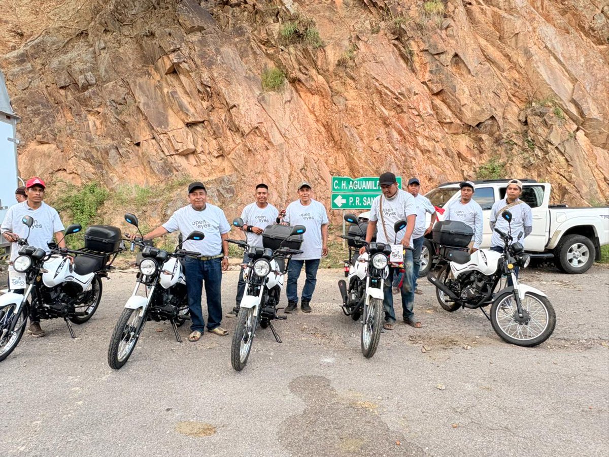 woefoundation's tweet photo. These 10 new Mobile Messengers in Mexico are stepping into dangerous places with bold faith, ready to reach communities few others can. You can help keep Mobile Messengers on mission AND equip leaders to bring the hope of Jesus around the world! 
#OpenEyes #HopeMadeVisible https://t.co/ecT76eMnu6