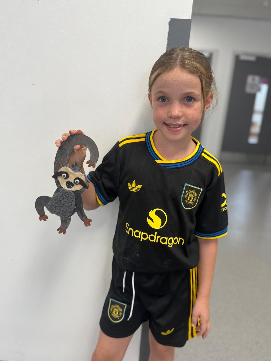 ActveCommunties's tweet image. Week 3 Day 4 ✅

🎭 Creative fun with @thelowry – We Invented the Weekend
🎶 Ukulele vibes with @MAPAS1 
⚽ Multisports &amp;amp; energetic activities all day! @SalfordLeisure 

#HAF25 #SUMMER25 #SummerOfFun #TheLowry #MAPAS