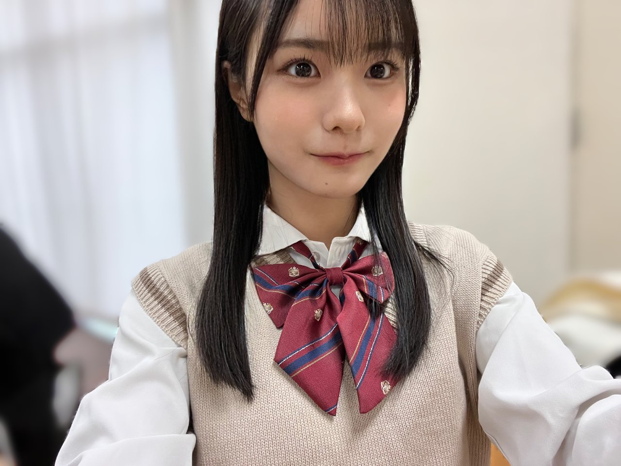 千*。様 中川智尋　直筆　両面　サイン　お披露目会　衣装　制服　ヨリ　櫻坂46 中川智尋 櫻坂46 四期生 お披露目制服生写真 直筆サイン入り