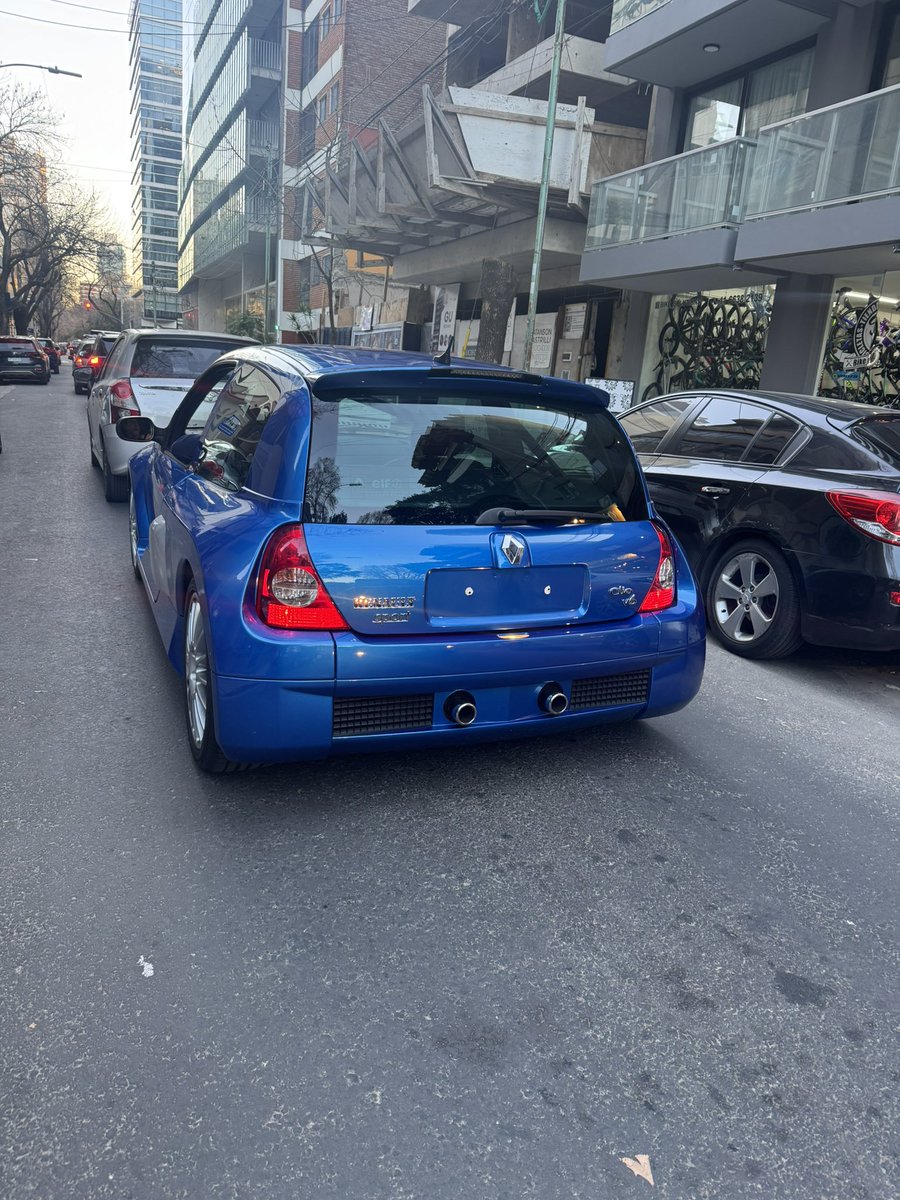elguisodebagre's tweet photo. Dios mío lo que me acabo de cruzar, que lindo que haya gente que pueda darse estos gustos, yo igual lo dejo de soñar. https://t.co/sqnXnEEJ64