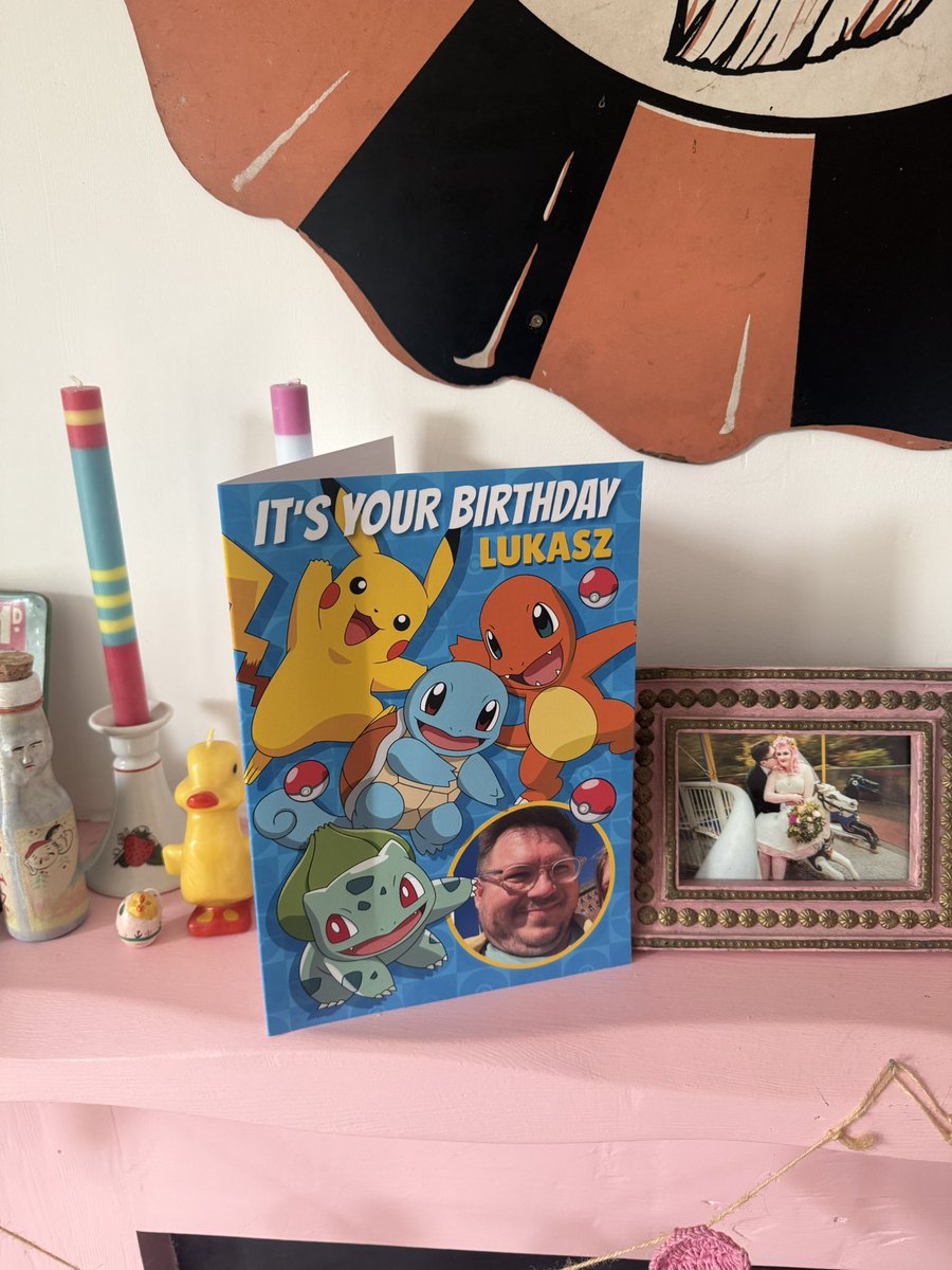 Does anyone else’s SO get them Pokémon birthday cards? 🤣 

Of course she had to add the WORST photo of me. 

Kinda wish I made worlds now because everyone would have had to scoop to the birthday boy tomorrow 🎂