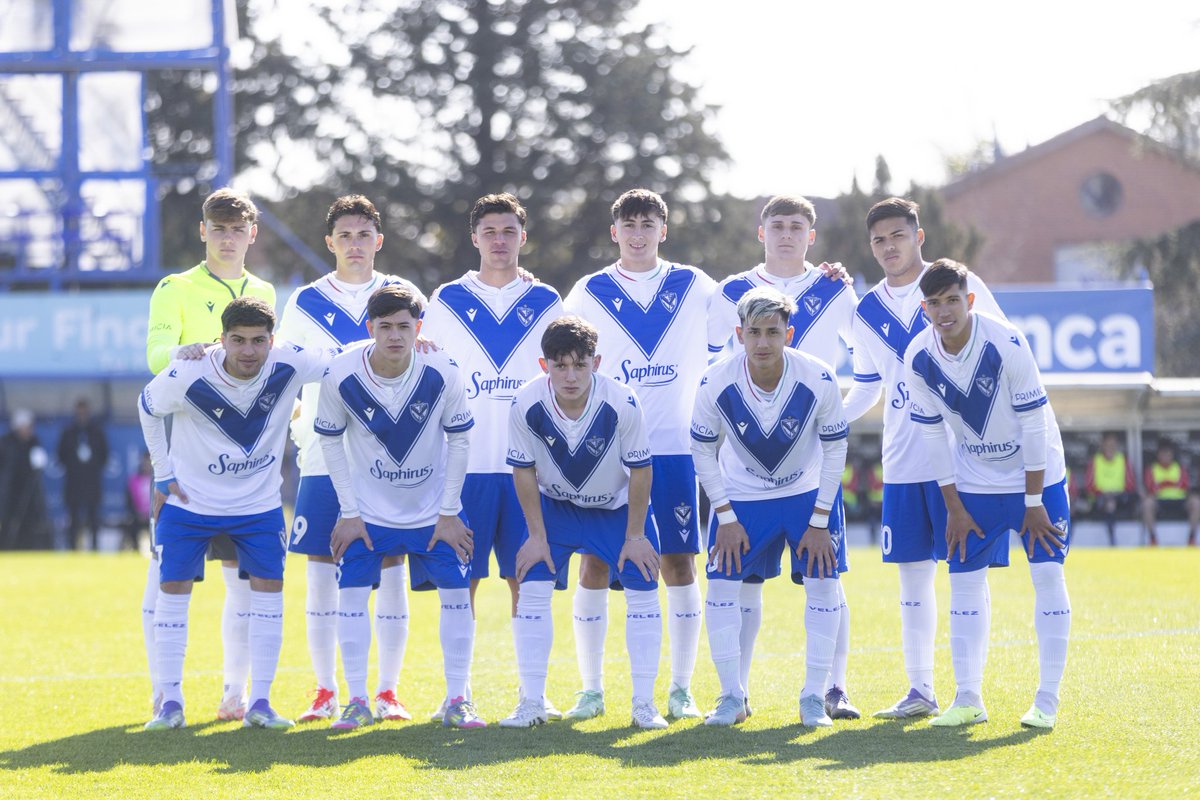🔵 Final del partido de Reserva en la Villa Olímpica. #Vélez cayó 1 a 0 ante Independiente. 

🟥 Fue expulsado Mirko Bruno en el Fortín. 

📊 El Fortín acumula 3 puntos en 5 partidos, producto de 3 empates y dos derrotas.

📷 Gentileza Prensa Vélez.

#JuegaVélez