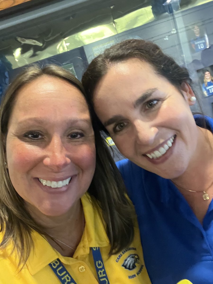 Looking forward to a great school year with these lovely ladies!!  Go Eagles!!  💙💛