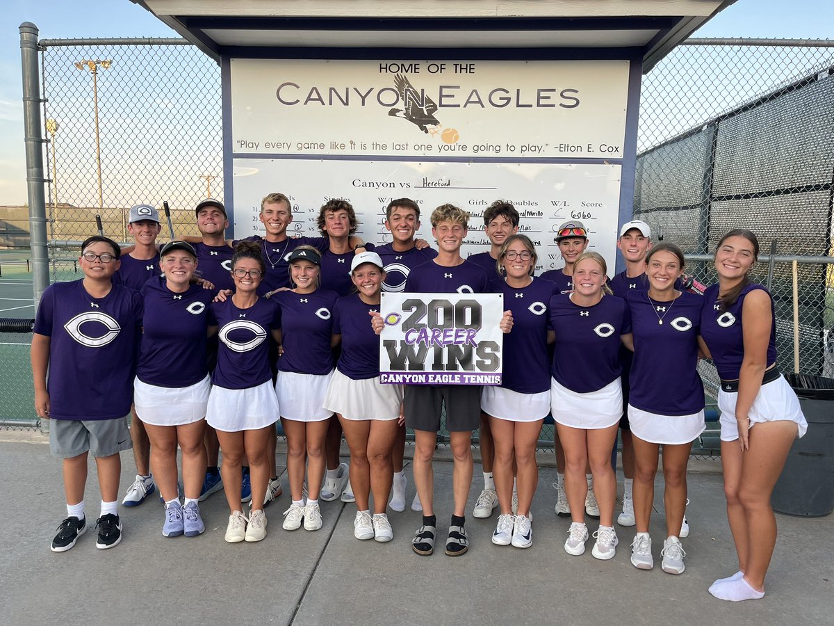 3rd ranked Eagles defeat Hereford 19-0.

Senior Samantha Melear with the 10th win clinching victory and a HUGE shoutout to Cooper Richardson who recently won his 200th career HS match.
🦅🎾💜