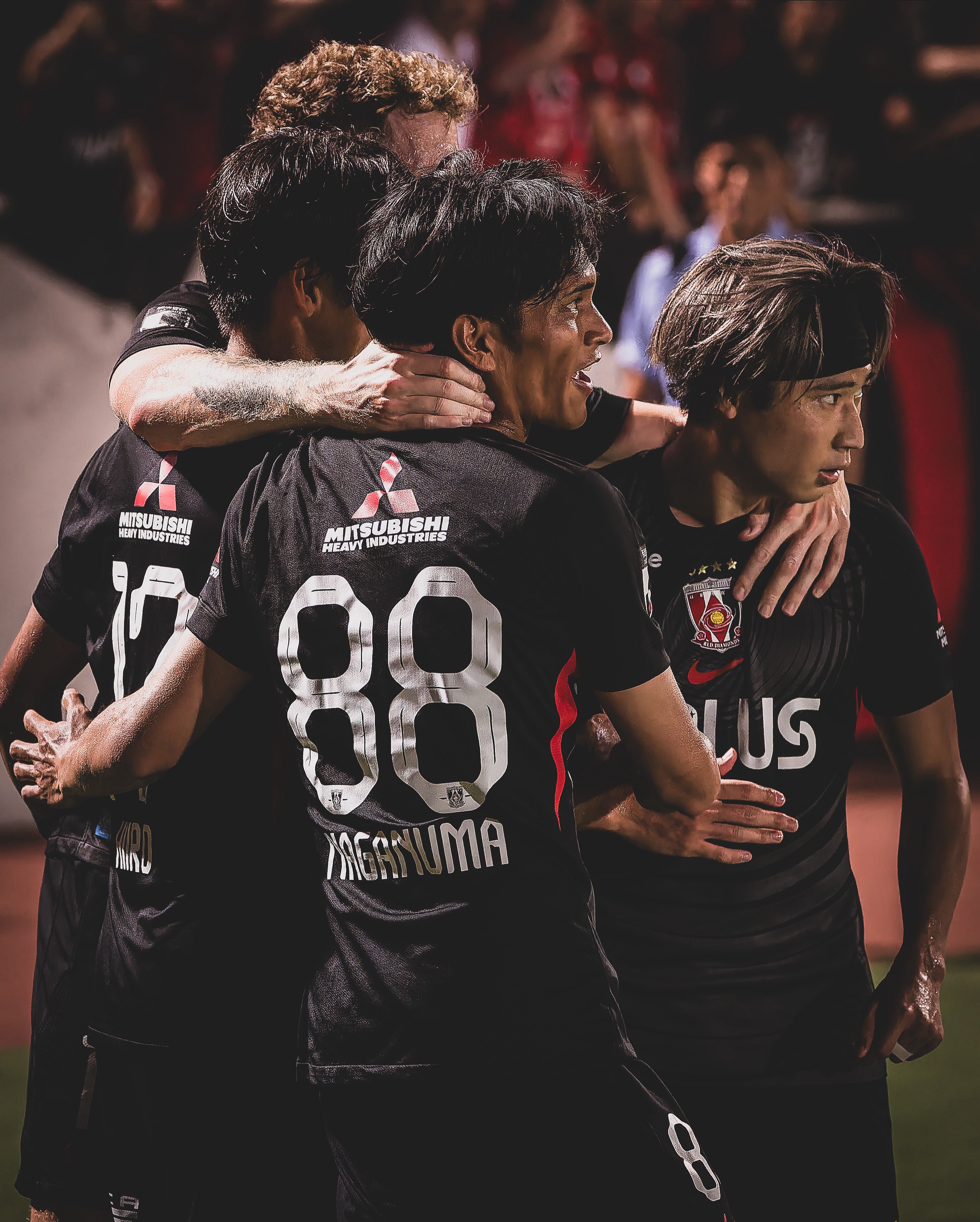 浦和レッズ 長沼洋一 選手 バスタオル igucci5 on X: 