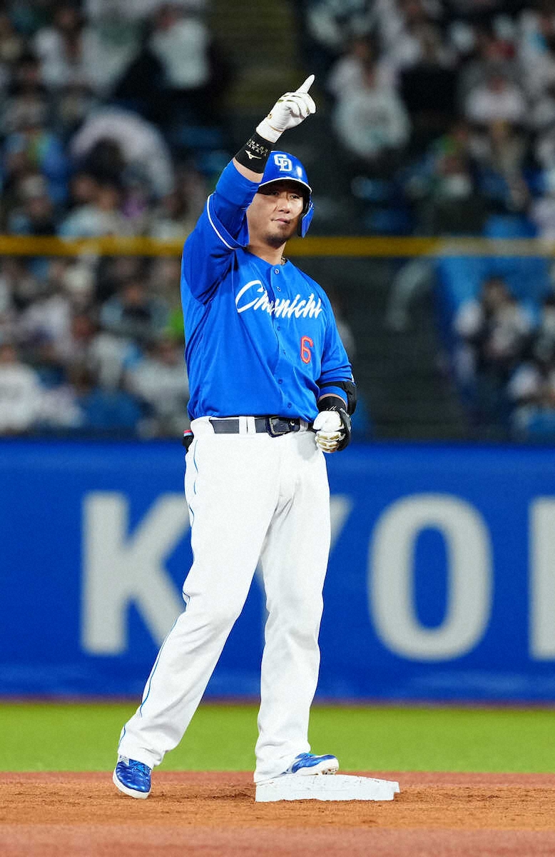 球団発表】中日・中田翔、今季限りで現役引退 希代のスラッガーが