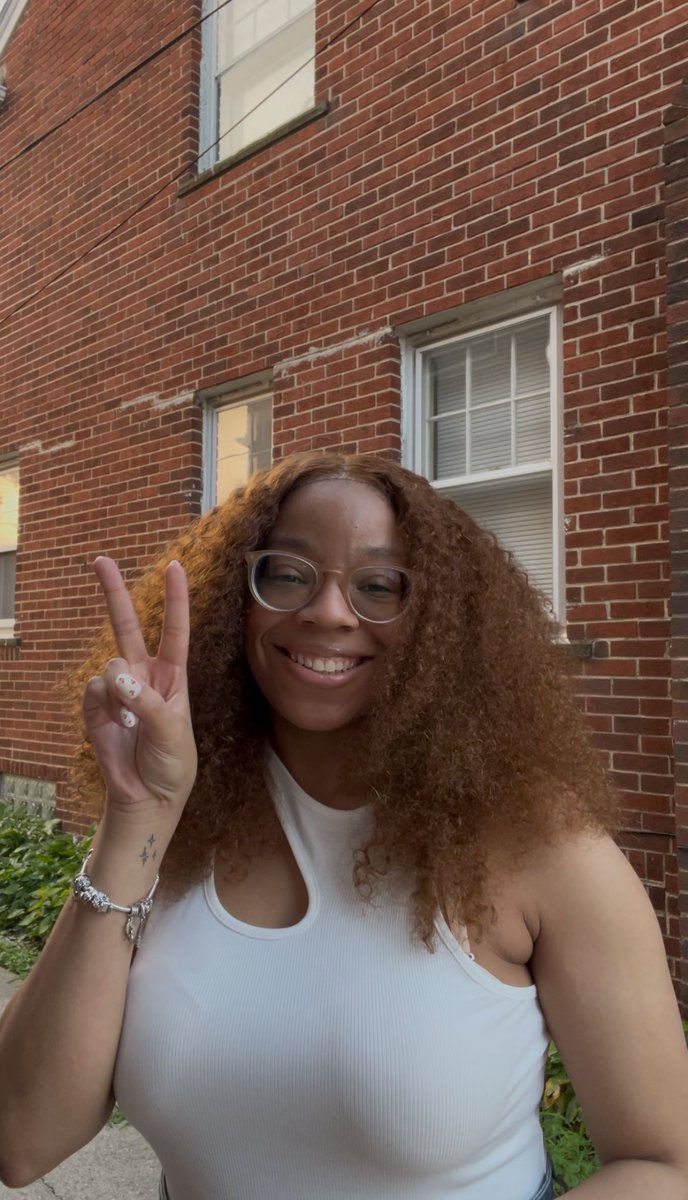 alexus ✨ tweet media