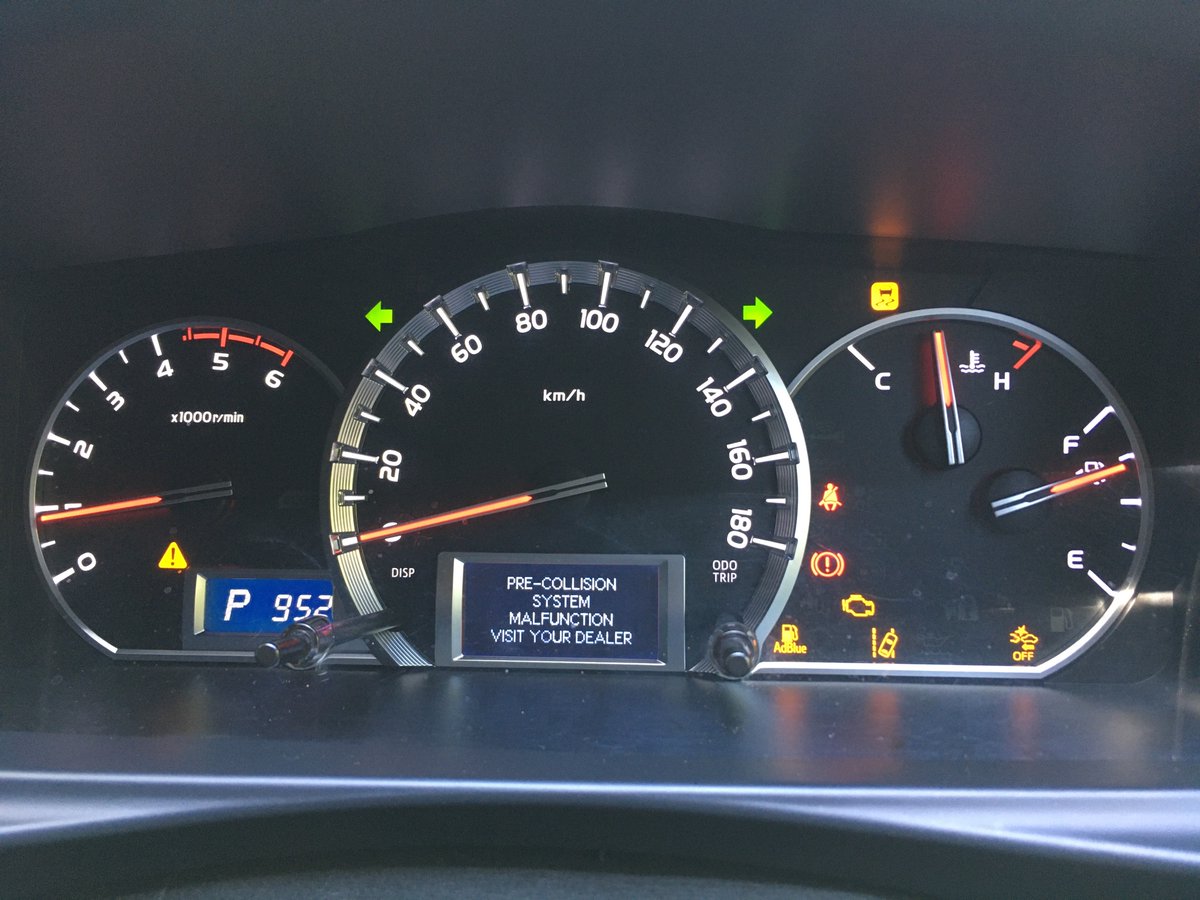 ハイエース(GDH206V)峠の登りで低い唸り音が大きくなってきたなーと思ったらコーションランプが一気に点灯。フェイルセーフで坂が登れない・・・

一度バッテリー端子外して繋ぎ直したら復活。その後トラブル無く無事に会場到着。95,000km。オルタかな・・・