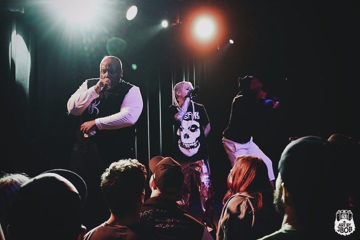 New song “Kiss of Death” with Krizz Kaliko drops at midnight!!! 💋☠️