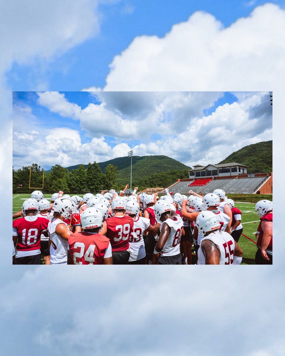 𝐅𝐀𝐋𝐋 𝐂𝐀𝐌𝐏 𝐃𝐀𝐘 1️⃣