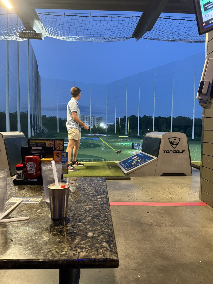deerdogaspen's tweet photo. Topgolf and Kpot date night with the doggy 💜🧡 https://t.co/d5WnATiokp