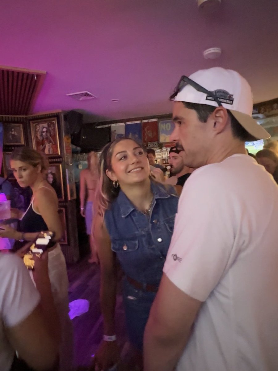 Barstool Beach House tweet media