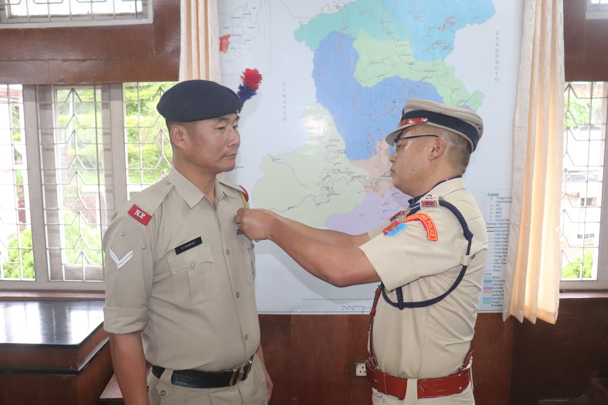 Celebrating 79 Years of Freedom! 🇮🇳

SP Office Kma observed #IndependenceDay2025 with Addl. SP Kma hoisting the flag.

Sr. SP Kohima presented the prestigious Police Special Duty Medal (PSDM) to 3 DEF Kma officers for exemplary service.

#NagalandPolice #PSDM #ServiceToNation