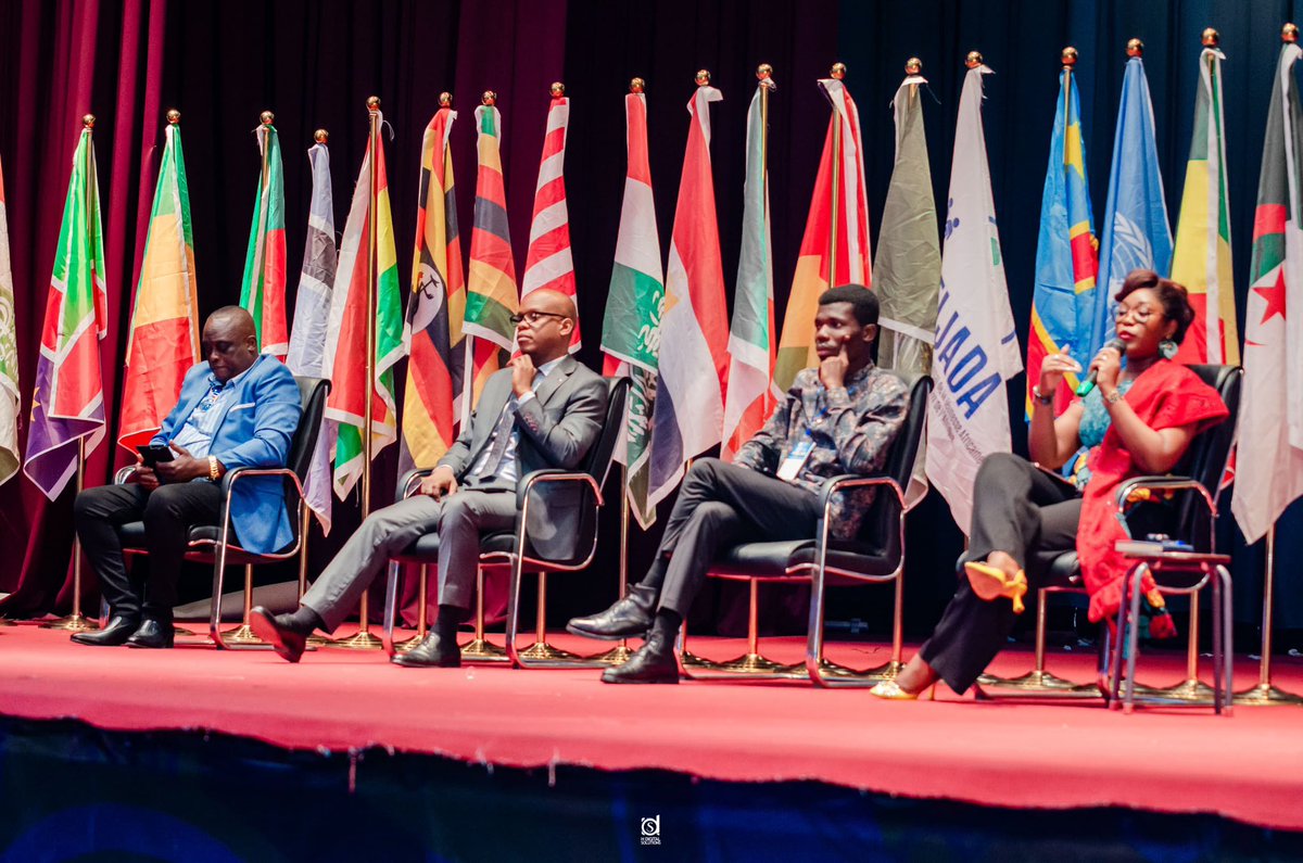 #RDC: c’est avec honneur et fierté que nous avons commémoré la Journée Internationale de la Jeunesse avec les délégués Africains venus de tous les coins de l’Afrique grâce au <a href="/FIJADA_FORUM/">FIJADA</a> et l’Union Africaine. 

<a href="/Presidence_RDC/">Présidence RDC 🇨🇩</a> <a href="/SuminwaJudith/">Judith SUMINWA TULUKA</a> <a href="/Ayeganagato_N1/">Noella Ayeganagato Nakwipone</a> <a href="/GraceKutino/">Grace Emie Kutino</a>
