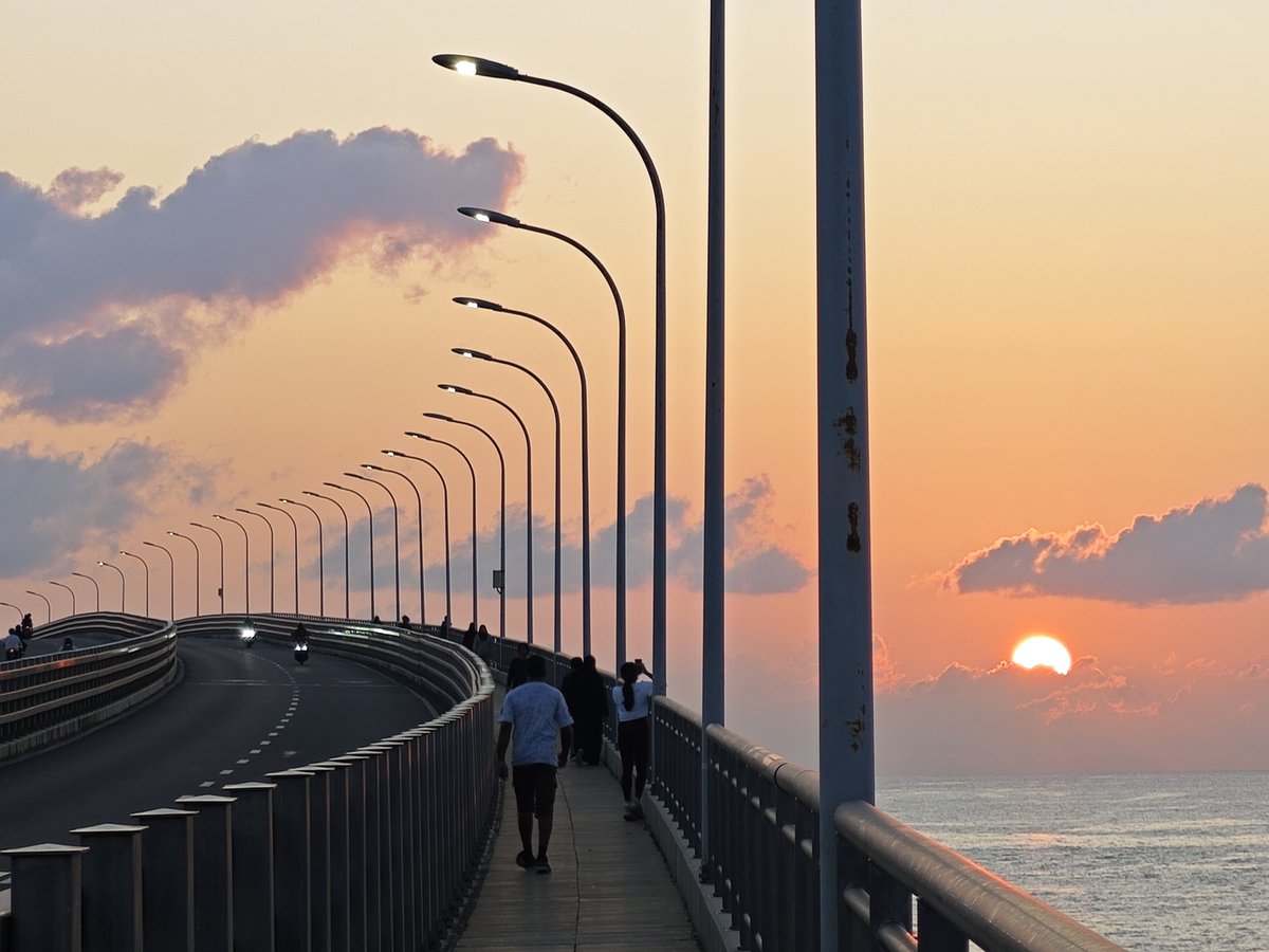 Good morning, Maldives!
Life, like the morning sun,  
Softly ignites the sky.
Each day, a newborn flame,  
Each breath, a rising light.  
No two dawns are quite the same.
Burn yours fierce and bright.