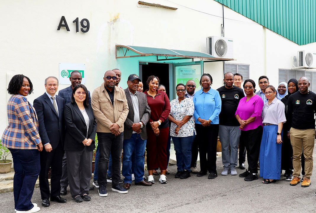 TFNet's tweet photo. Delegates from @Copra_tz visited the @CABI_News office in Serdang and TFNet CEO Muhamed Salim gave a short briefing about the network. More info:  https://t.co/LexY5a9NZB https://t.co/pLH8ZsEXU4