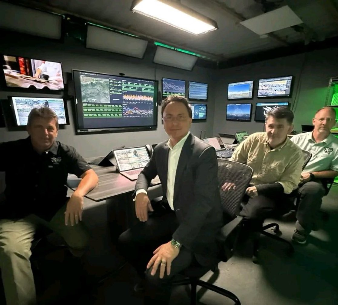 Travis S. Taylor tweet media