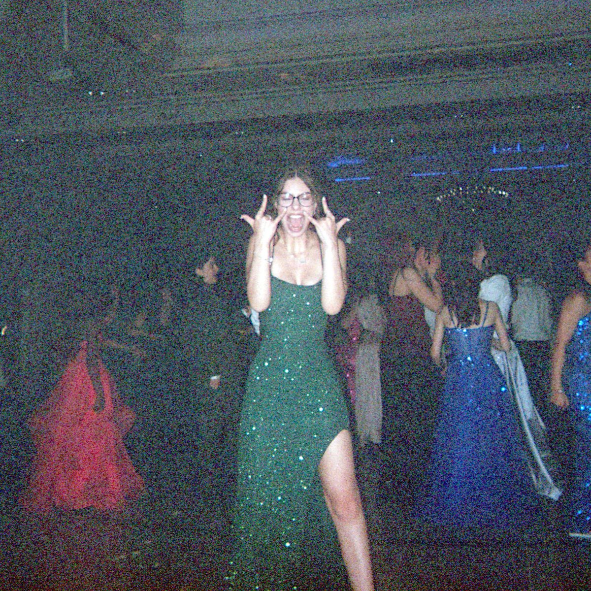 leah 🦢 tweet media