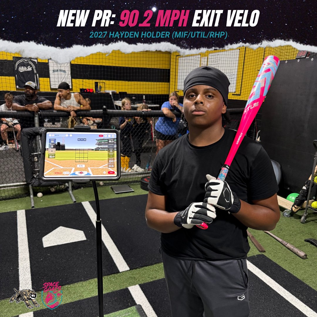 5 Star National Indiana - Holder (@forthe5ive) on Twitter photo 🚨 New PR alert. 🚨
Uncommitted 2027 MIF Hayden Holder (@haydoholder) putting in off-season work.
(📸: <a href="/ChrisUlrey/">Chris Ulrey</a>) 🚨 New PR alert. 🚨
Uncommitted 2027 MIF Hayden Holder (@haydoholder) putting in off-season work.
(📸: <a href="/ChrisUlrey/">Chris Ulrey</a>)