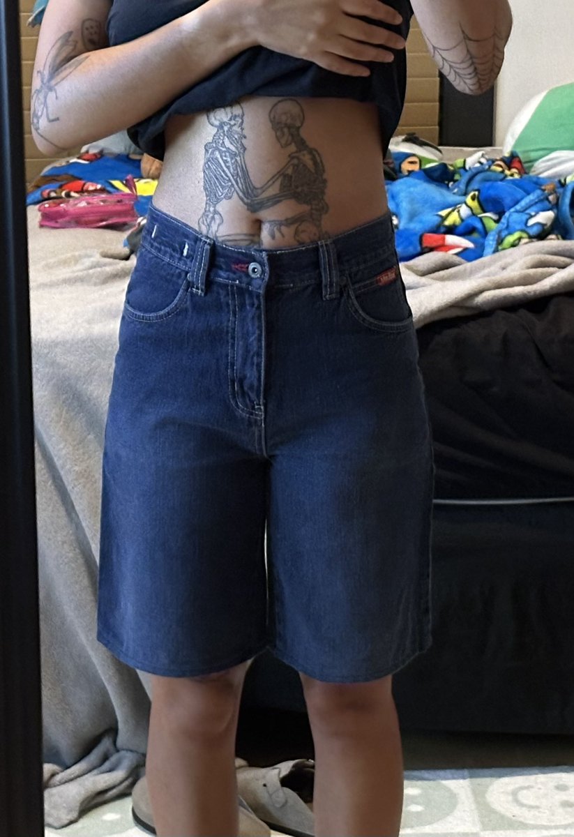 bitchesLOVEtoad's tweet photo. newest (2nd hand) pair #FuckWitMe https://t.co/aja1WBWHsb