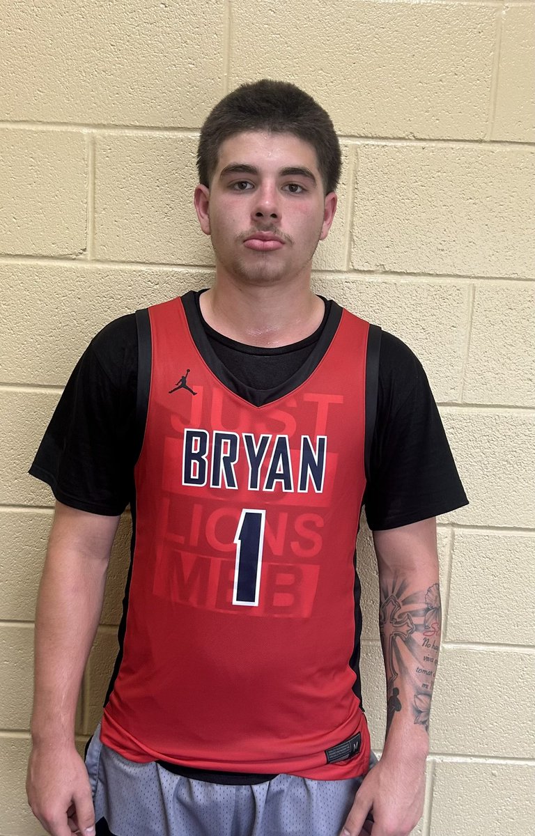 Thank you <a href="/CoachRobertsBC/">Nick Roberts</a> and <a href="/JMuncey_BC/">Josh Muncey</a> for inviting me to <a href="/Bryan_MBB/">Bryan College Men’s Basketball</a> elite camp. Had a great time and learned a lot.