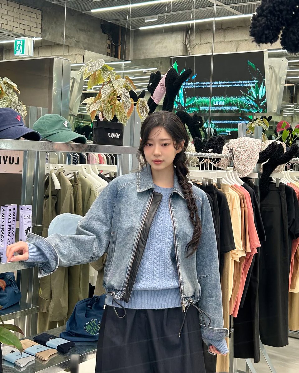 loona イヴ イブ イベント当選 ポラロイド Thank you 🫶💎 #TREASURE #트레저 #TIMA