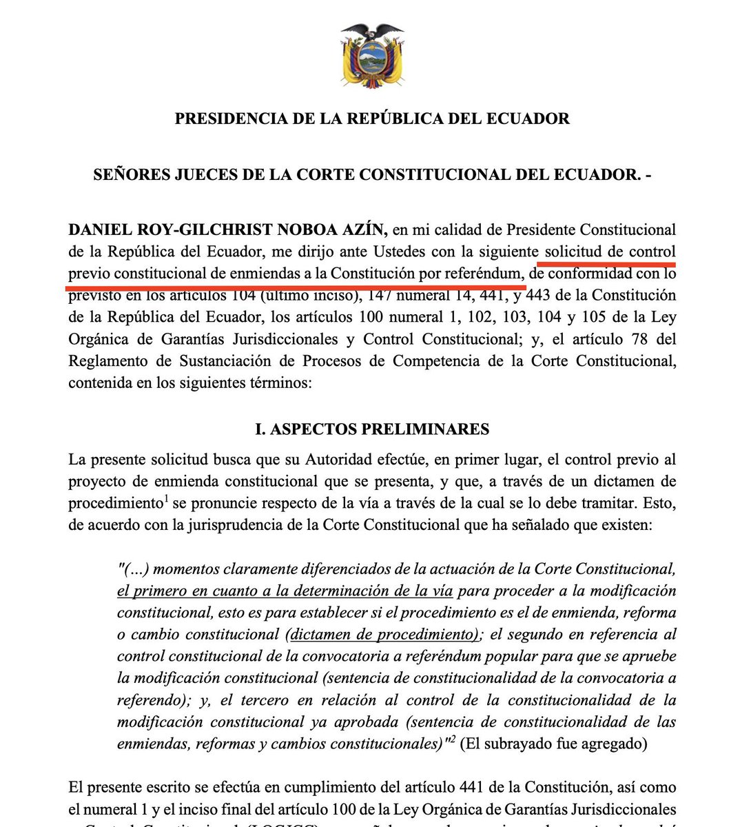 pedrocornejo8's tweet photo. Varias cosas que decir y analizar sobre una de las cuatro preguntas enviadas por el presidente de la República a la Corte Constitucional, que tiene como finalidad enmendar la Constitución para que los jueces de la Corte Constitucional puedan ser objeto de enjuiciamiento político. 

Abro hilo con la explicación y algunos cuestionamientos a la propuesta ⬇️