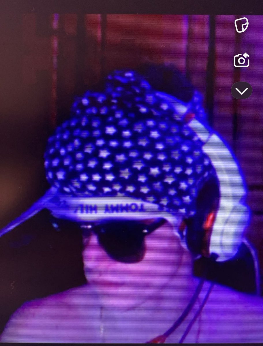 tt2_twins's tweet photo. @gibproo @777keelys Let the man cook 👨‍🍳 https://t.co/xHJyLSRQAh