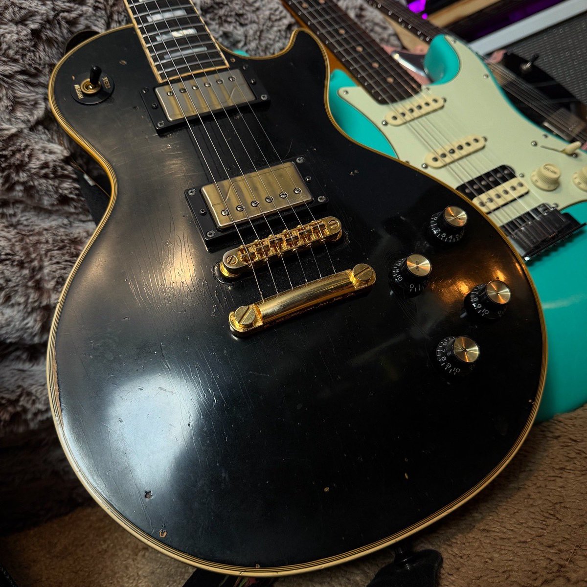 Hunter 李特 tweet media