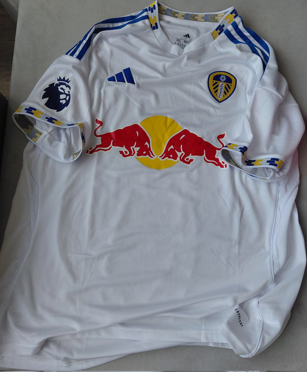 Jamie 💙💛🤍 tweet media