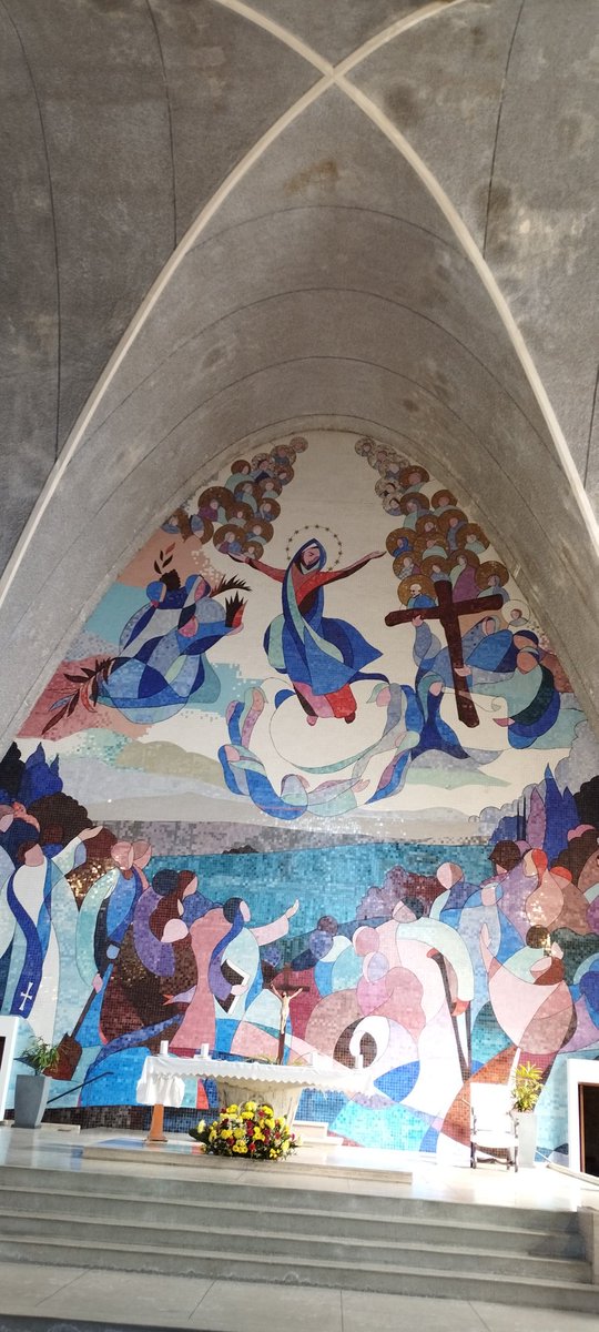 francescanverbo's tweet image. ...a chi porta il nome Assunta e Asunción (persone oppure comunità).

Foto: mosaico Parrocchia l'Assunta e San Carlo Borromeo a Montevideo (Uy).

#assunta 
#asunción