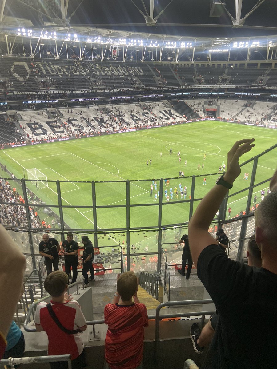 Class performance from the lads, onto Sunday 🔴⚪️