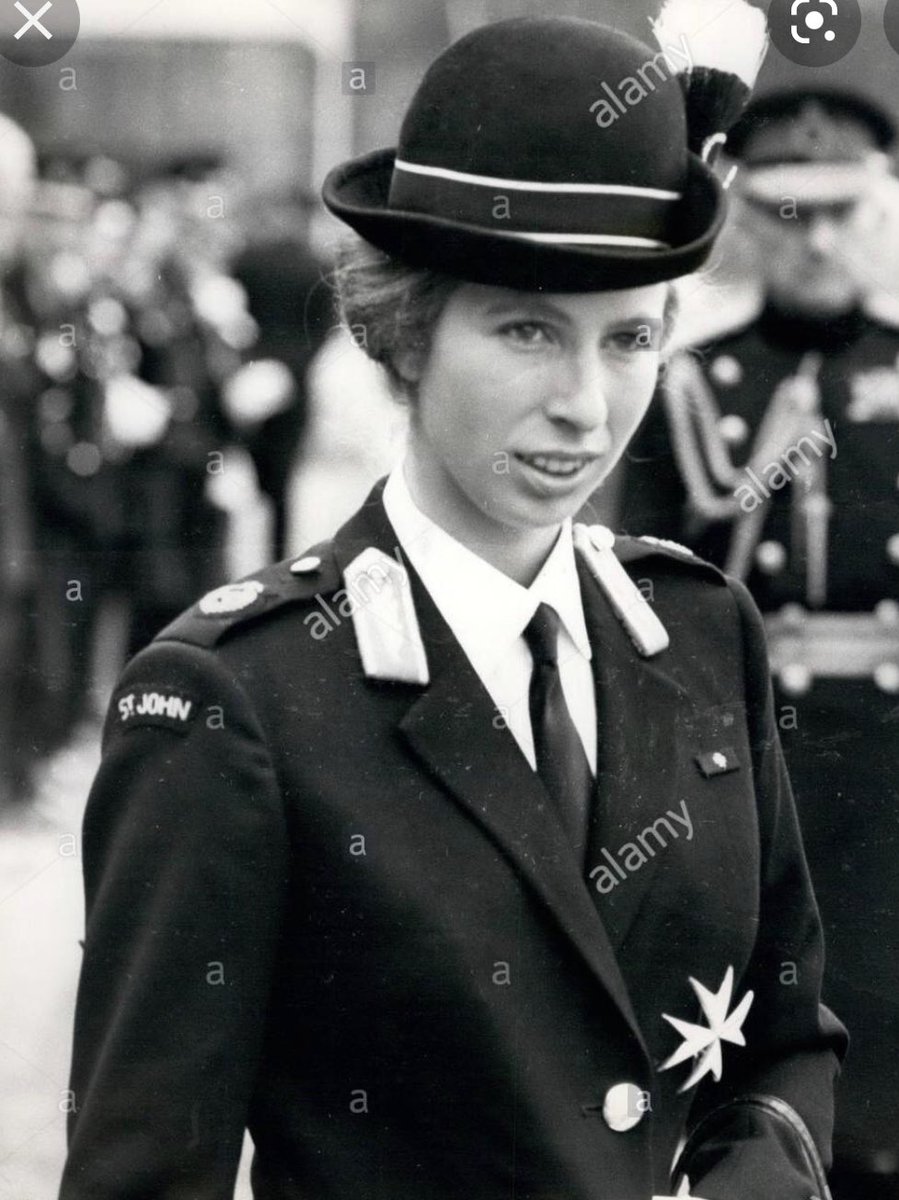 andrewlsja's tweet photo. Happy birthday to HRH The Princess Royal GCStJ - 75 today. HRH has long association with @stjohnambulance as Commandant-in-Chief(Youth) and has been very active in her support of our young people.
Happy birthday Your Royal Highness! @RoyalFamily #ProFide #ProUtilitateHominum https://t.co/aoxnB42oWY
