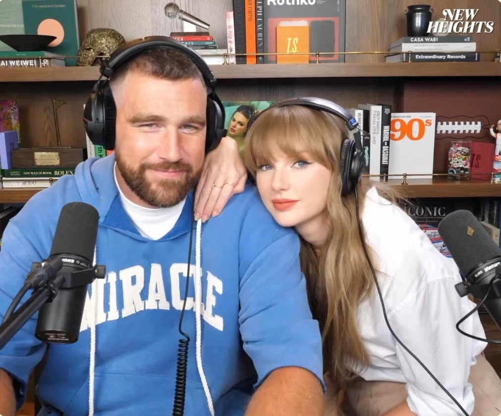 When a lovergirl finally meets her loverboy.