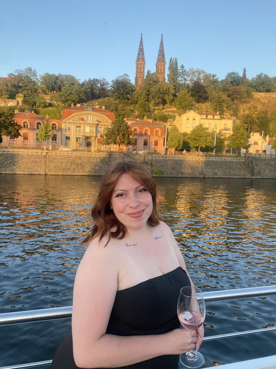 loreleirosefine's tweet photo. Prague 2025 ♥️ https://t.co/ReKvWXKWRz