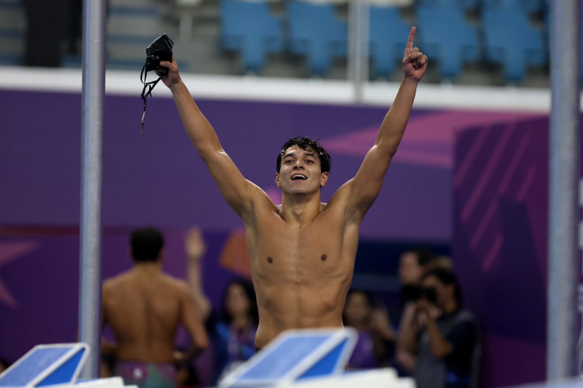 PanamSports's tweet photo. ¡Guatemala sigue dejando huella en ASU2025!

Roberto Bonilla se lleva el oro en los 200m combinados con récord panamericano junior y un tiempo de 2:00.89.

Segunda medalla dorada para él en estos Juegos. 

#PanamSports #ASU2025 https://t.co/g2XkS6qj1Z