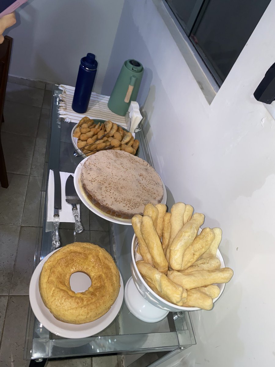 Parada obrigatóriaaaaa na casa dos manos